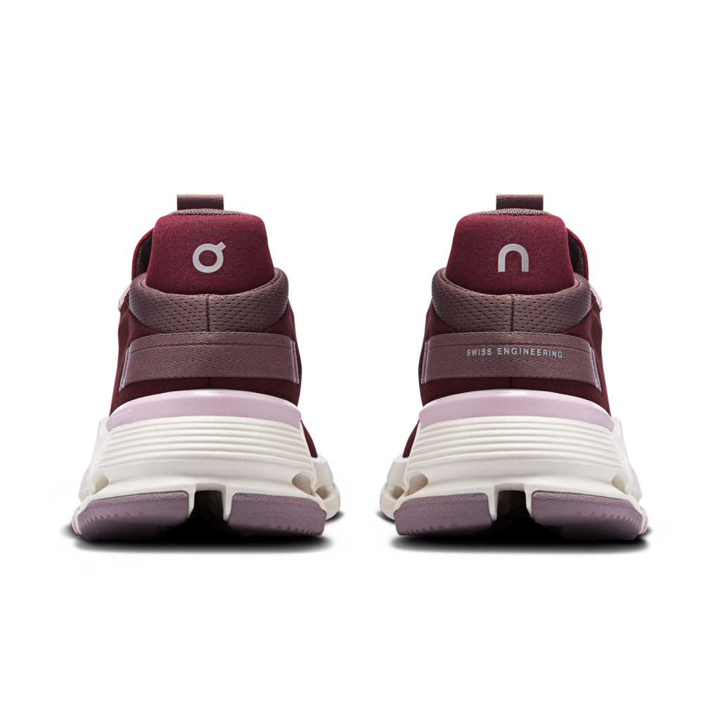 On "Cloudnova 2" Womens - Maroon / Peony
