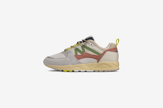 Karhu "Fusion 2.0" M - Lily White / Piquant Green