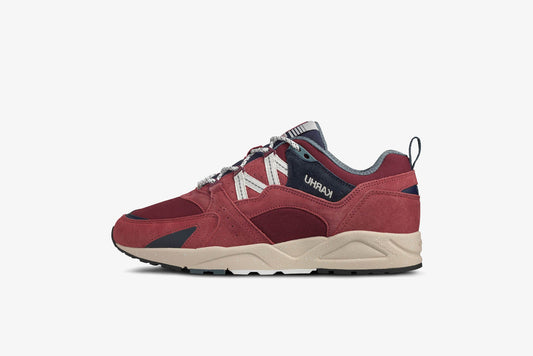 Karhu "Fusion 2.0" M - Mineral Red / Lily White