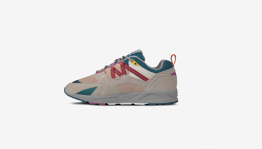 Karhu "Fusion 2.0" M - Silver Lining / Mineral Red