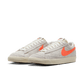 Nike "Blazer Low '77 PRM" M - Summit White / Safety Orange