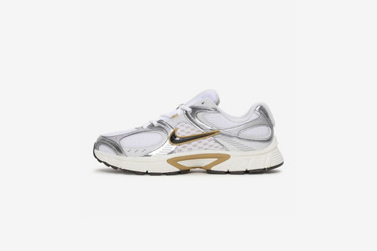 Nike "V5 RNR" M - White / Medium Ash