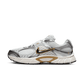 Nike "V5 RNR" M - White / Medium Ash