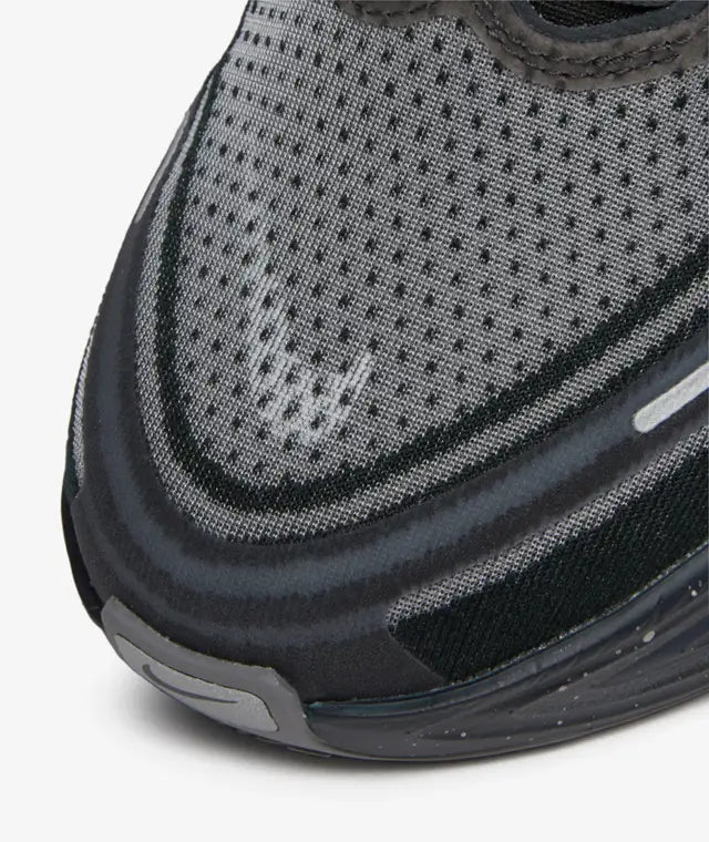 Nike "Vomero 18 Plus Speckle" M - Anthracite / Black-Dark Obsidian
