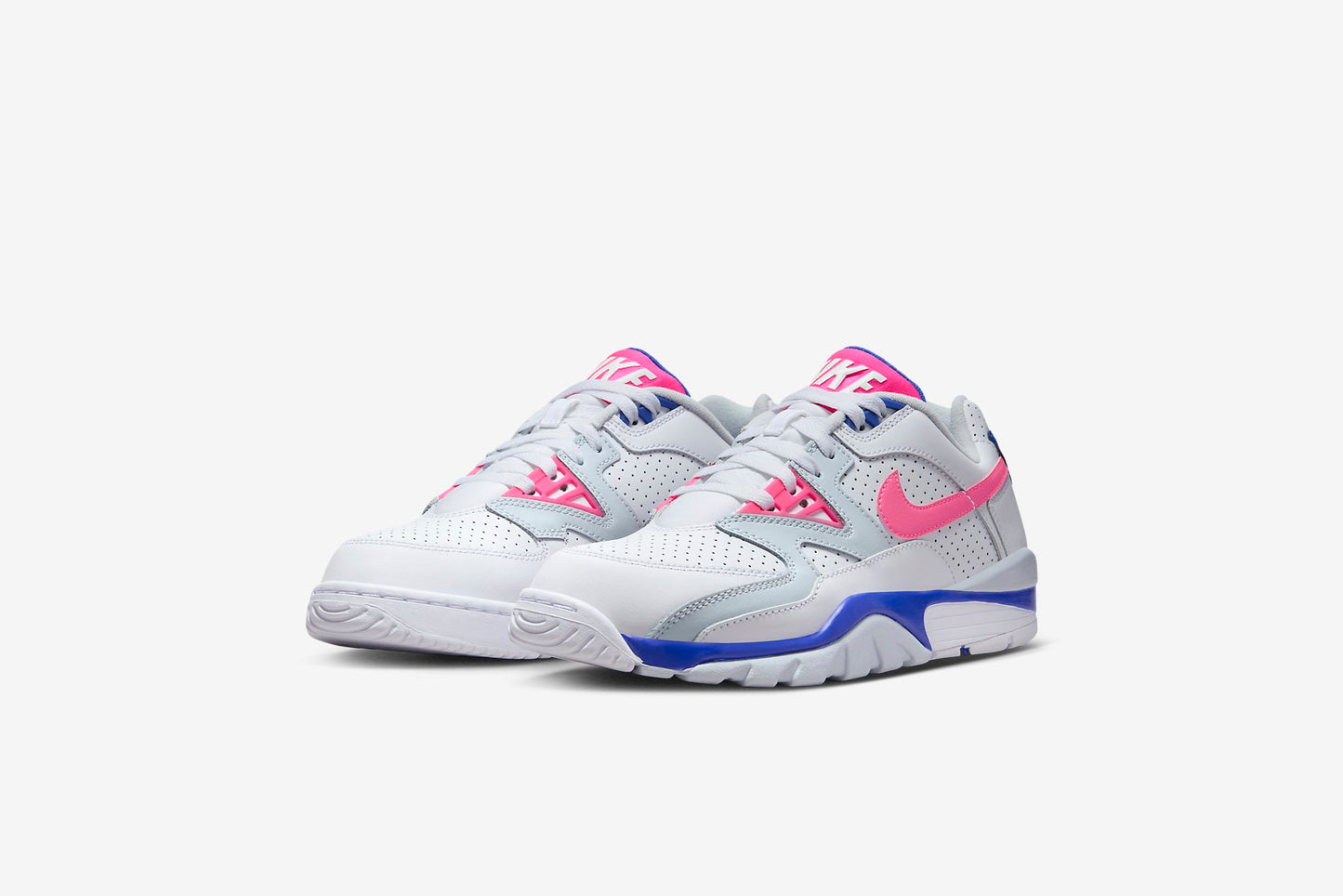 Nike "Air Cross Trainer 3 Low" M - White / Hyper Pink-Racer Blue