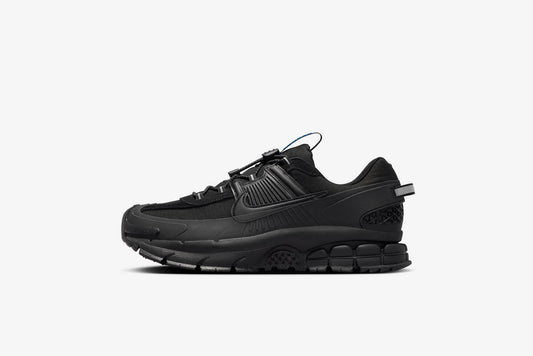 Nike "Zoom Vomero Roam "  M - Black / Black / Racer Blue