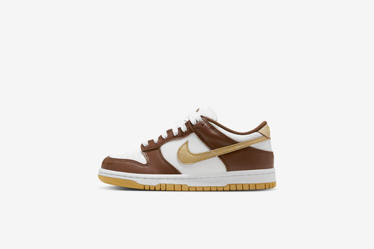Nike "Dunk Low" GS - White / Metallic Gold / White