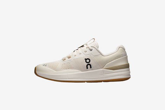 On "The Roger Pro" Hard Court M - Ivory / Ivory