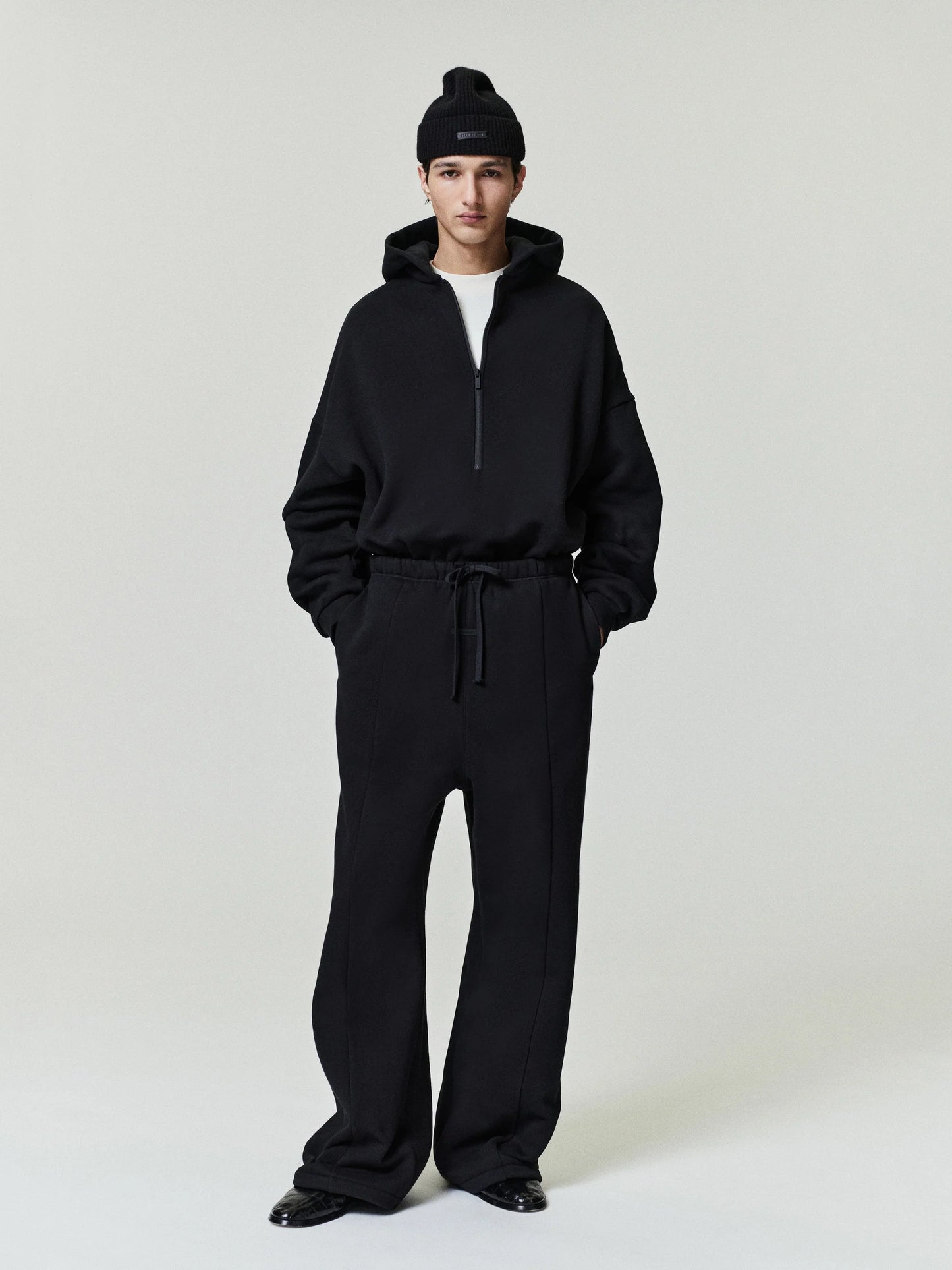 Fear of God Essentials "Property Lounge Half Zip Hoodie" Mens - Black