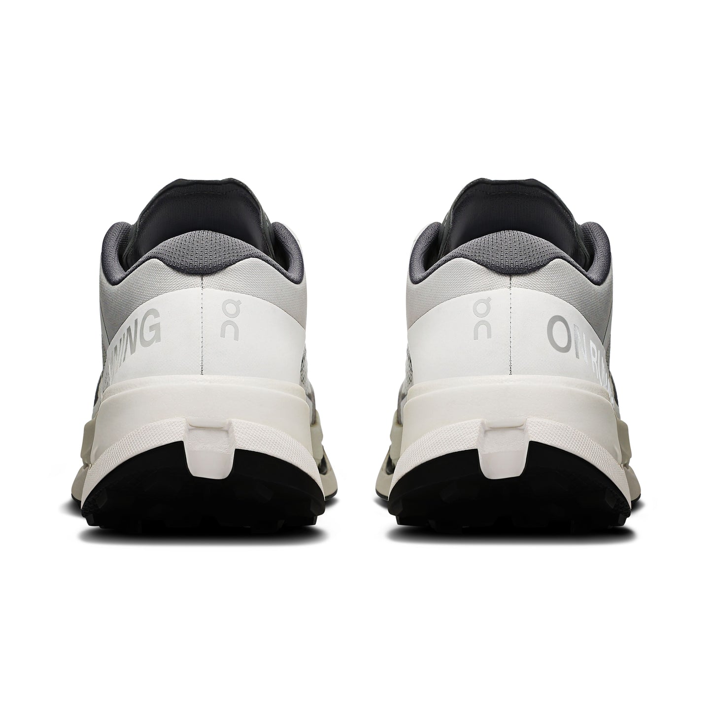 On "Cloudultra 3" M - Rock / White