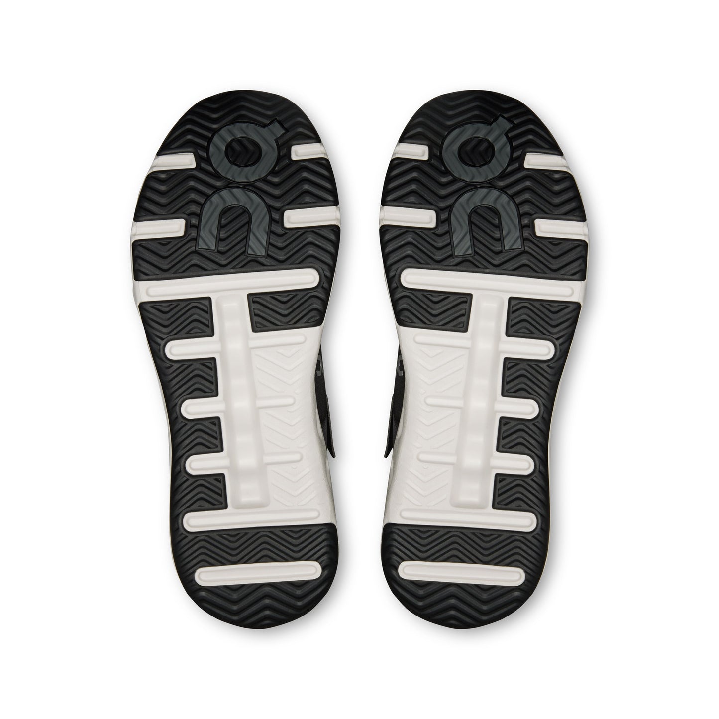 On "The Roger Wildcard" Mens - Black / White