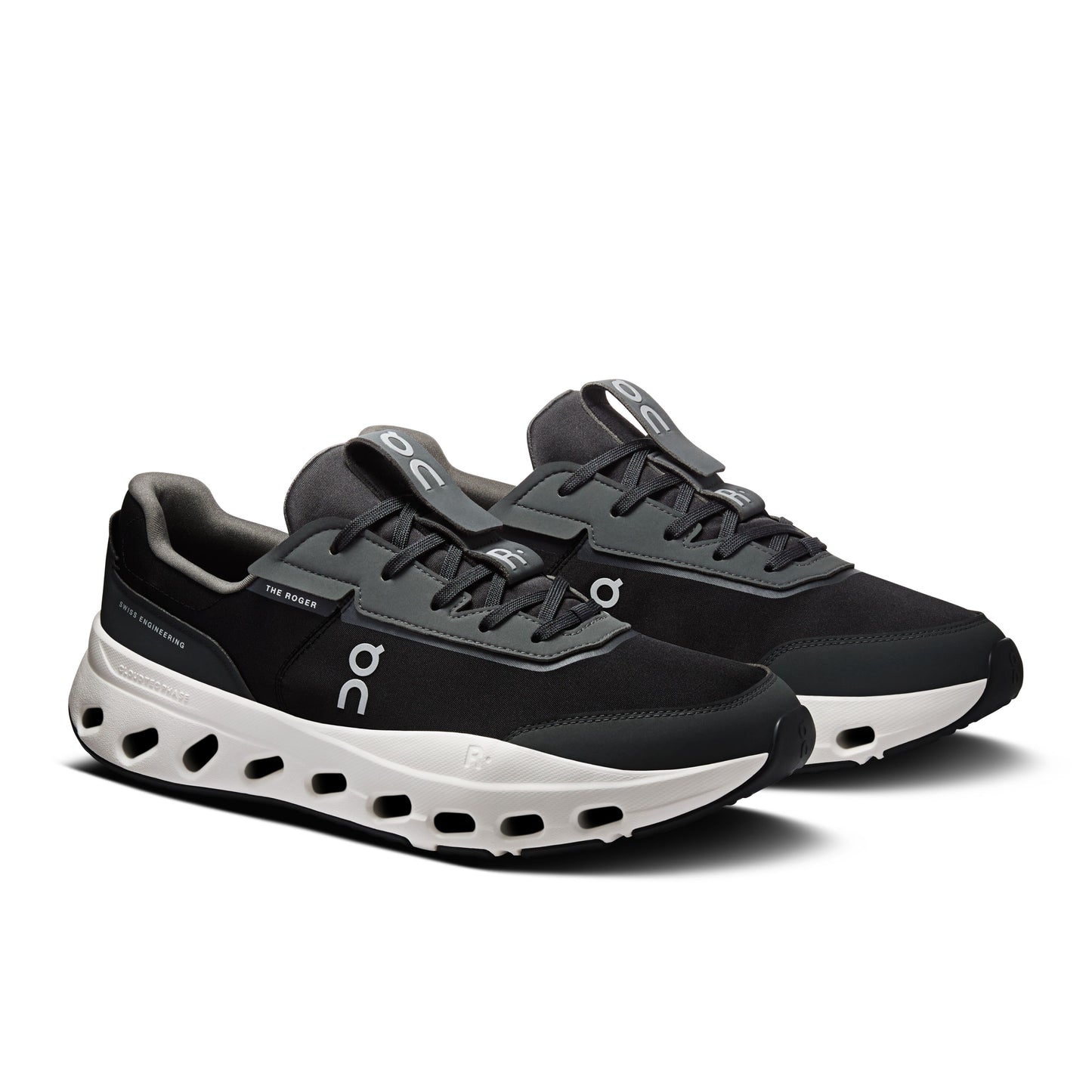 On "The Roger Wildcard" Mens - Black / White