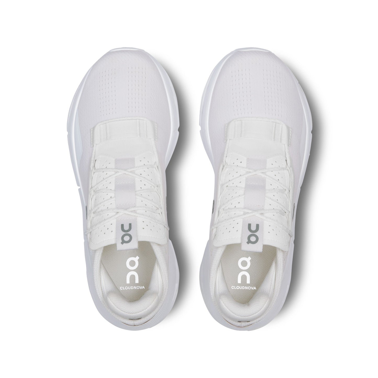 On "Cloudnova 2" Womens - White