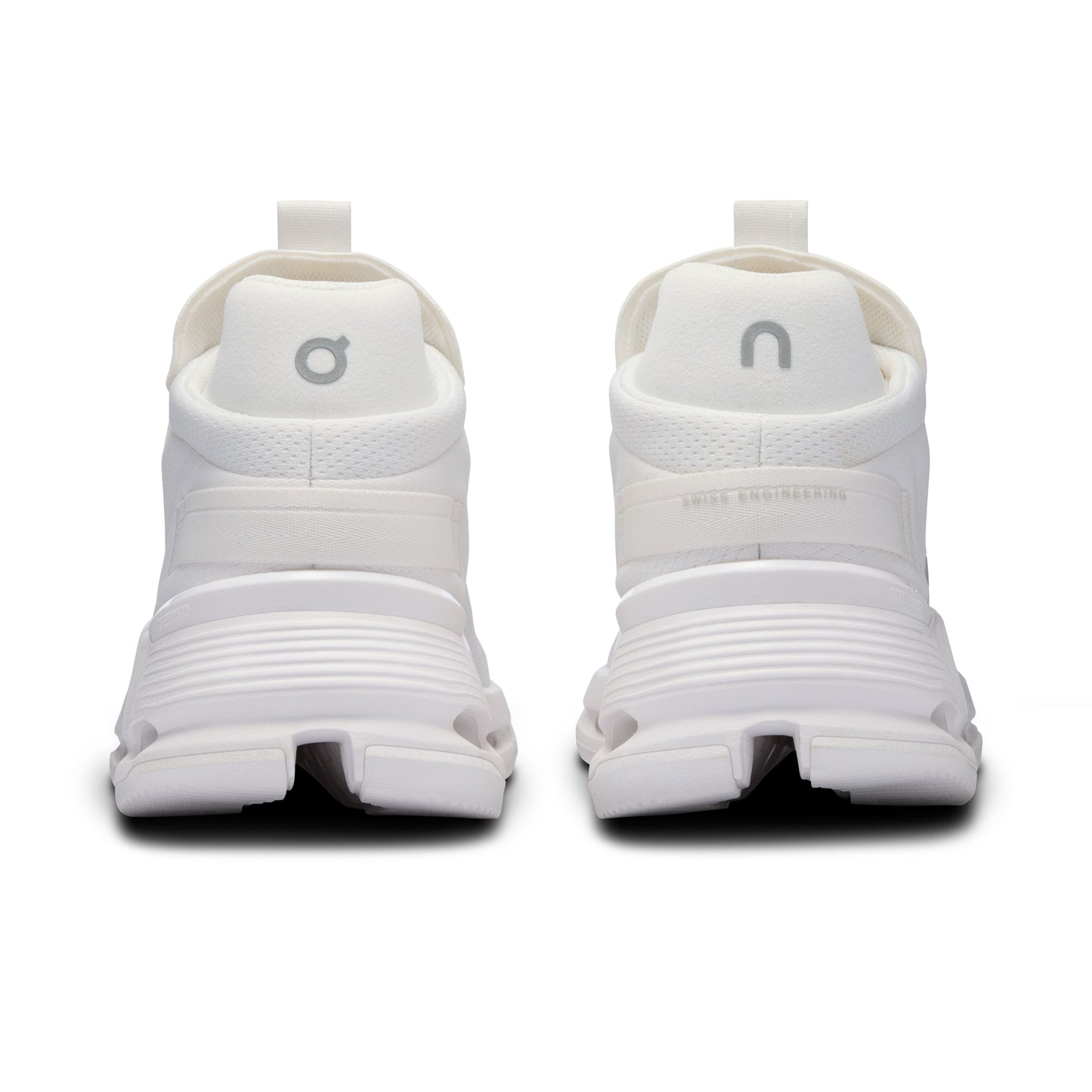 On "Cloudnova 2" Womens - White