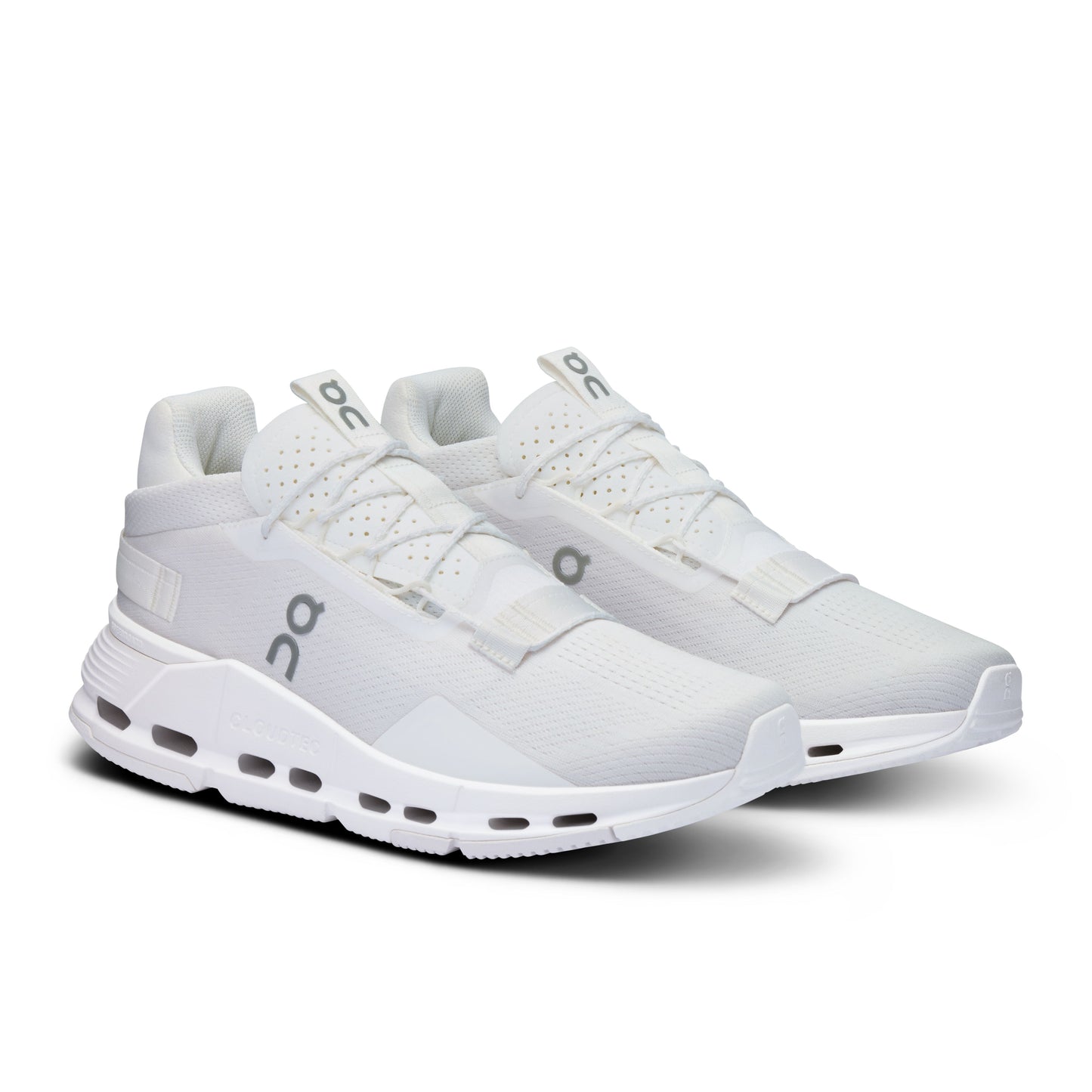 On "Cloudnova 2" Womens - White