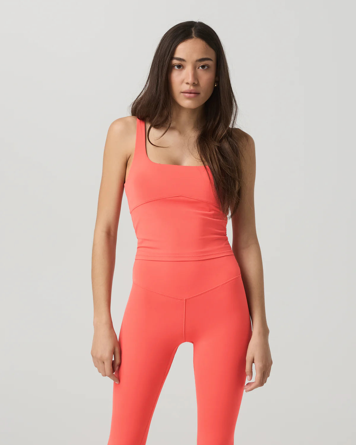 Vuori "AllTheForm Tank" Womens - Bright Coral