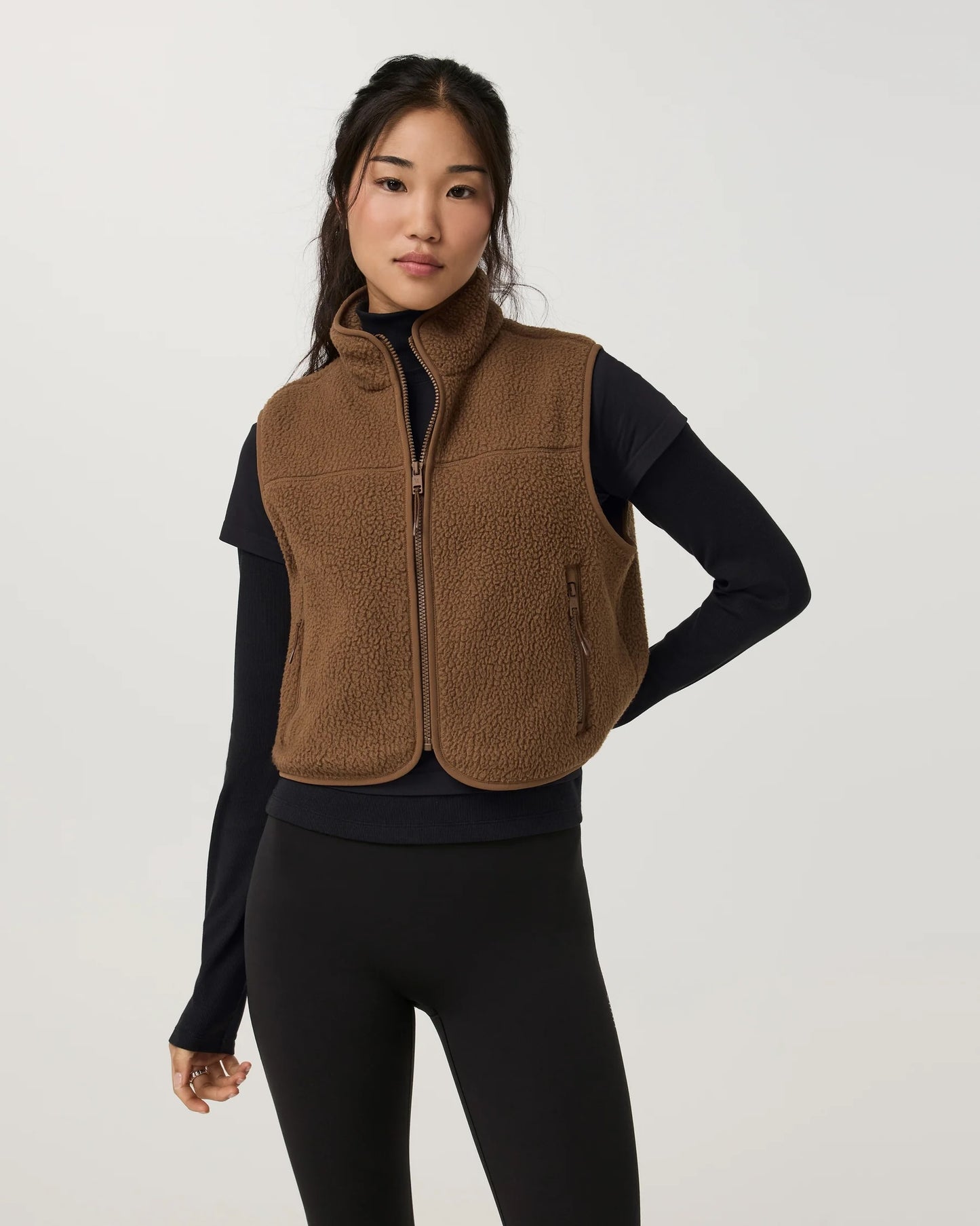 Vuori "Alpine Vest" Womens - Bourbon