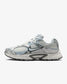Nike "V5 RNR" W - Summit White / Smoke Grey