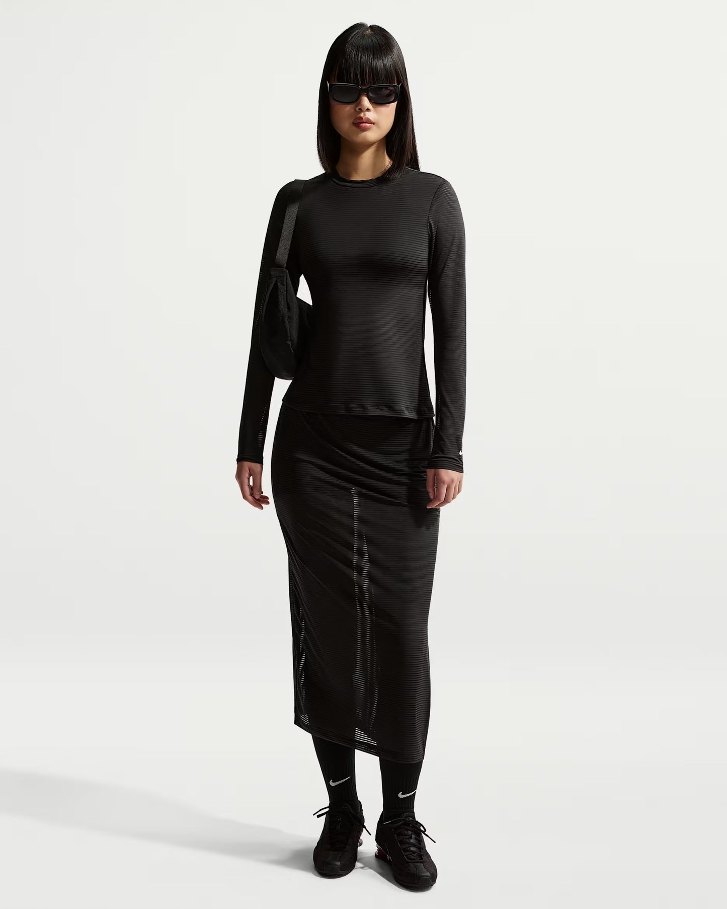 Nike "Slim Sheer Midi Skirt" W - Black