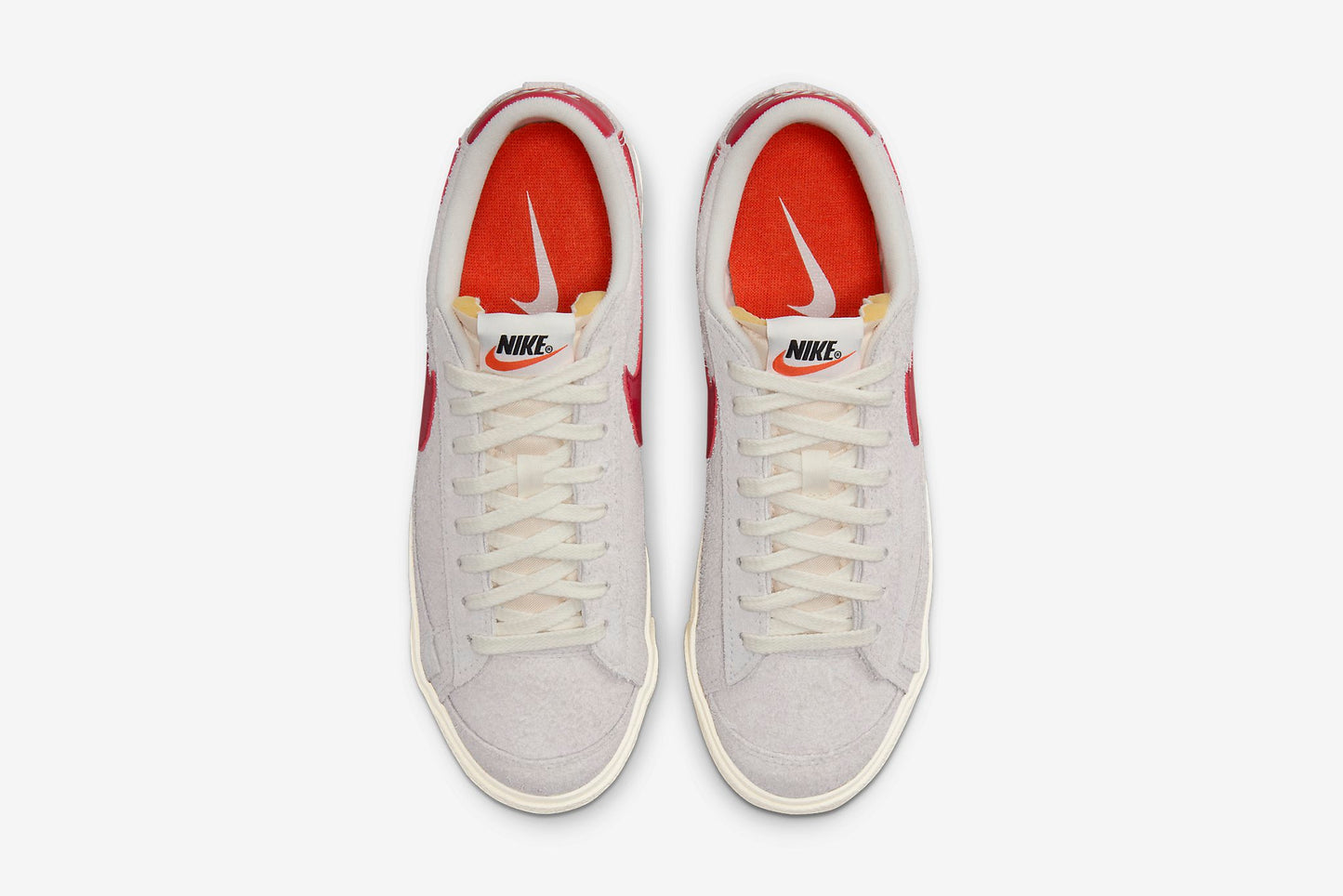 Nike "Blazer Low '77" W - Summit White / Gym Red / Sail