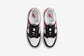 Nike "Dunk Low" GS - Gym Red / Black / White