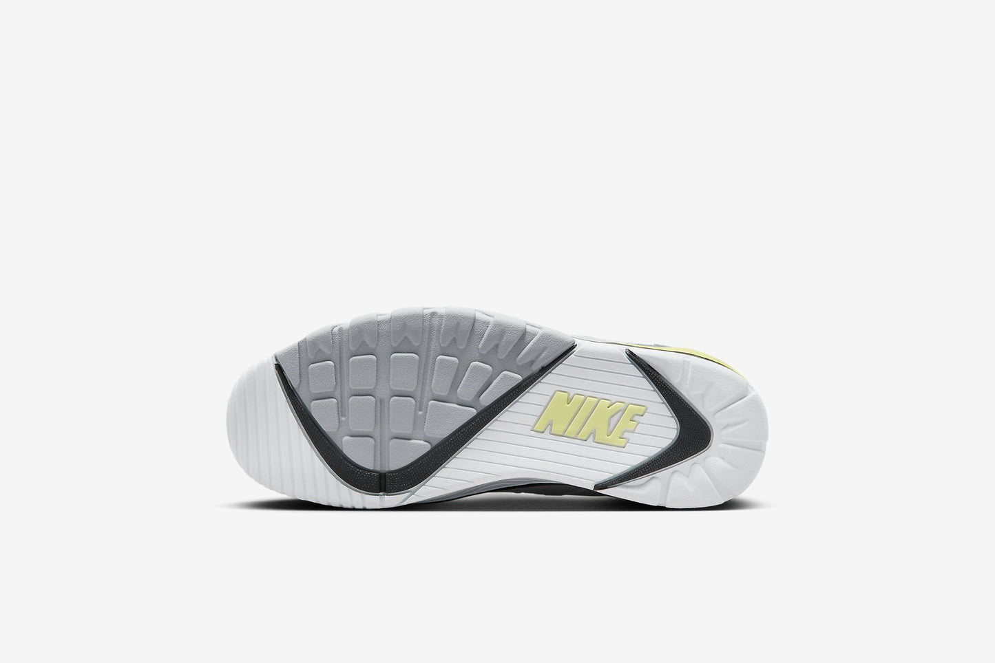 Nike "Air Cross Trainer 3 Low" M - White / Cement Grey / Neutral Grey