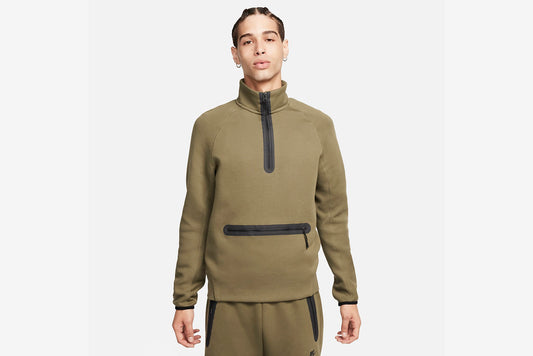 Nike "Sportswear Tech Fleece Men's 1/2-Zip Sweatshirt" M - Medium Olive / Black