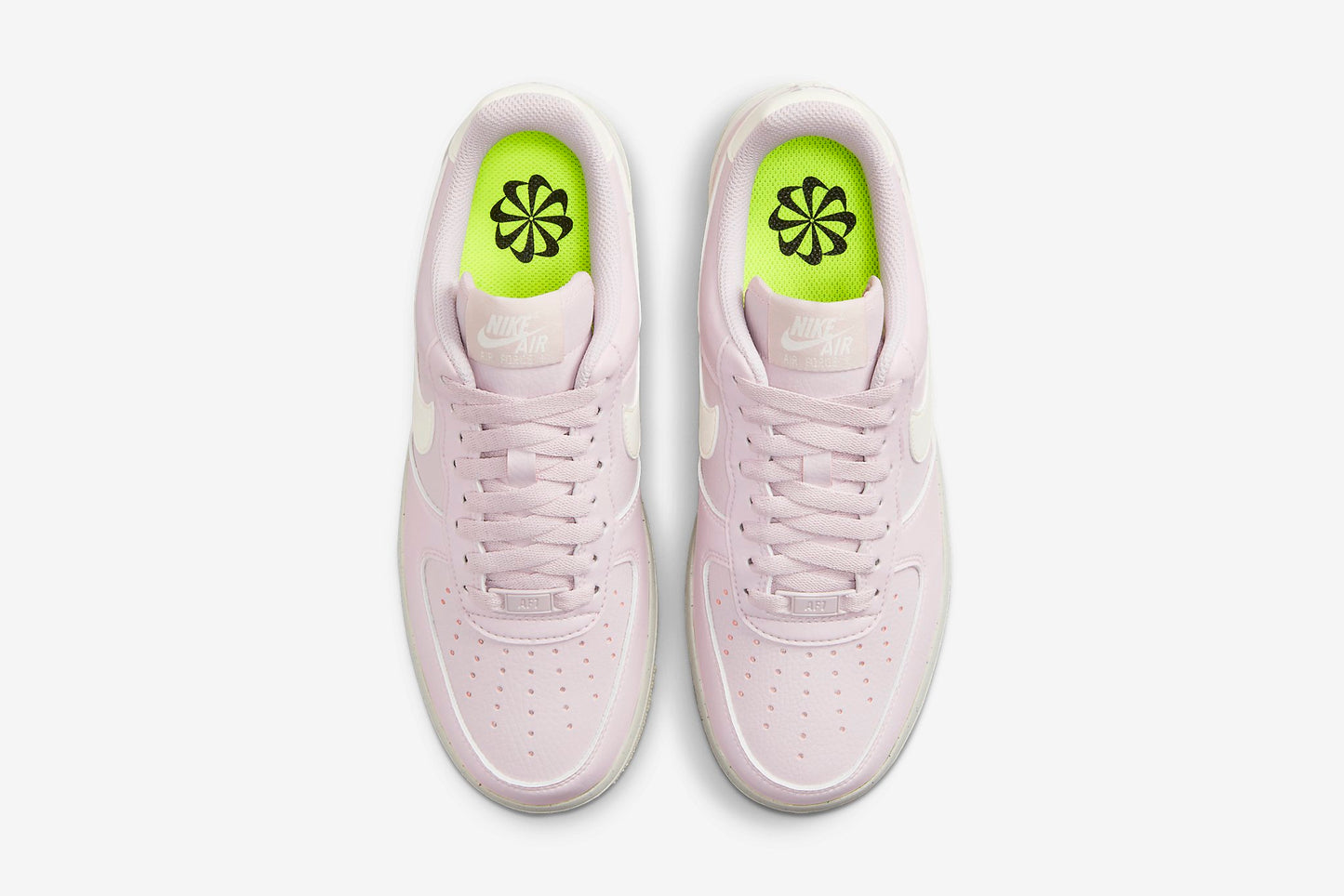 Nike Air Force 1 07 NN W Platinum Violet Sail Manor
