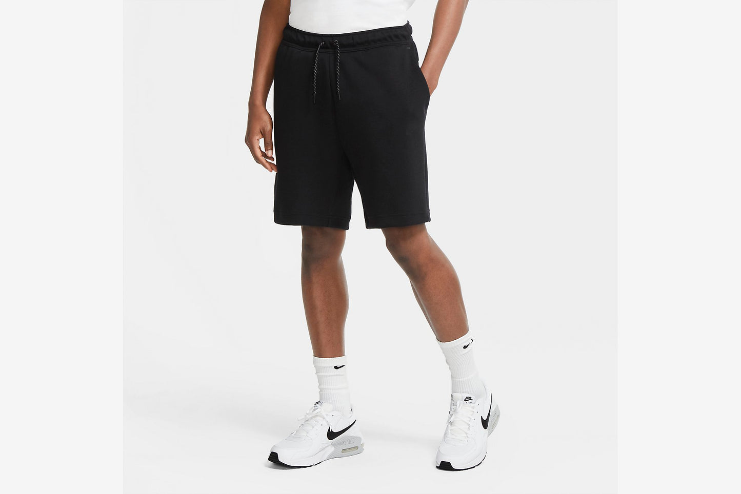 Nike "Tech Fleece Men's Shorts" M - Black