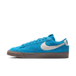 Nike "Blazer Low Book Chevy QS" M - Surf Blue / Sail / Gum Dark Brown