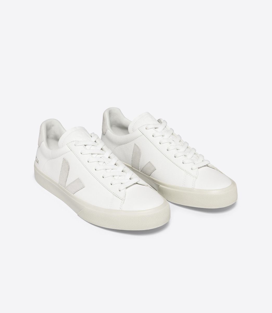 Veja "Campo Chrome Free Leather"  M - Extra White / Natural / Suede