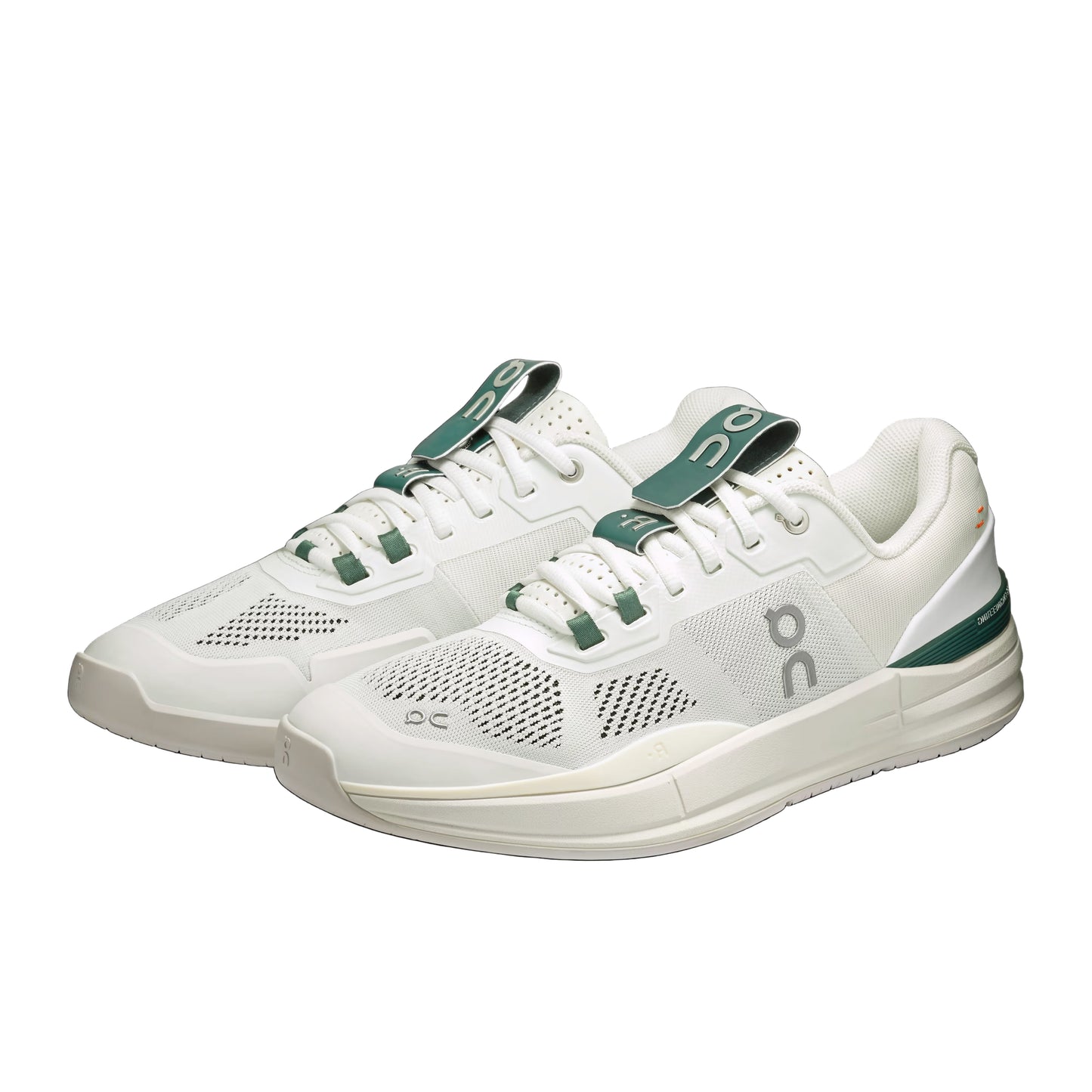 On "The Roger Pro" Hard Court M - White / Evergreen