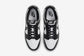 Nike "Dunk Low" W - White / Black / White