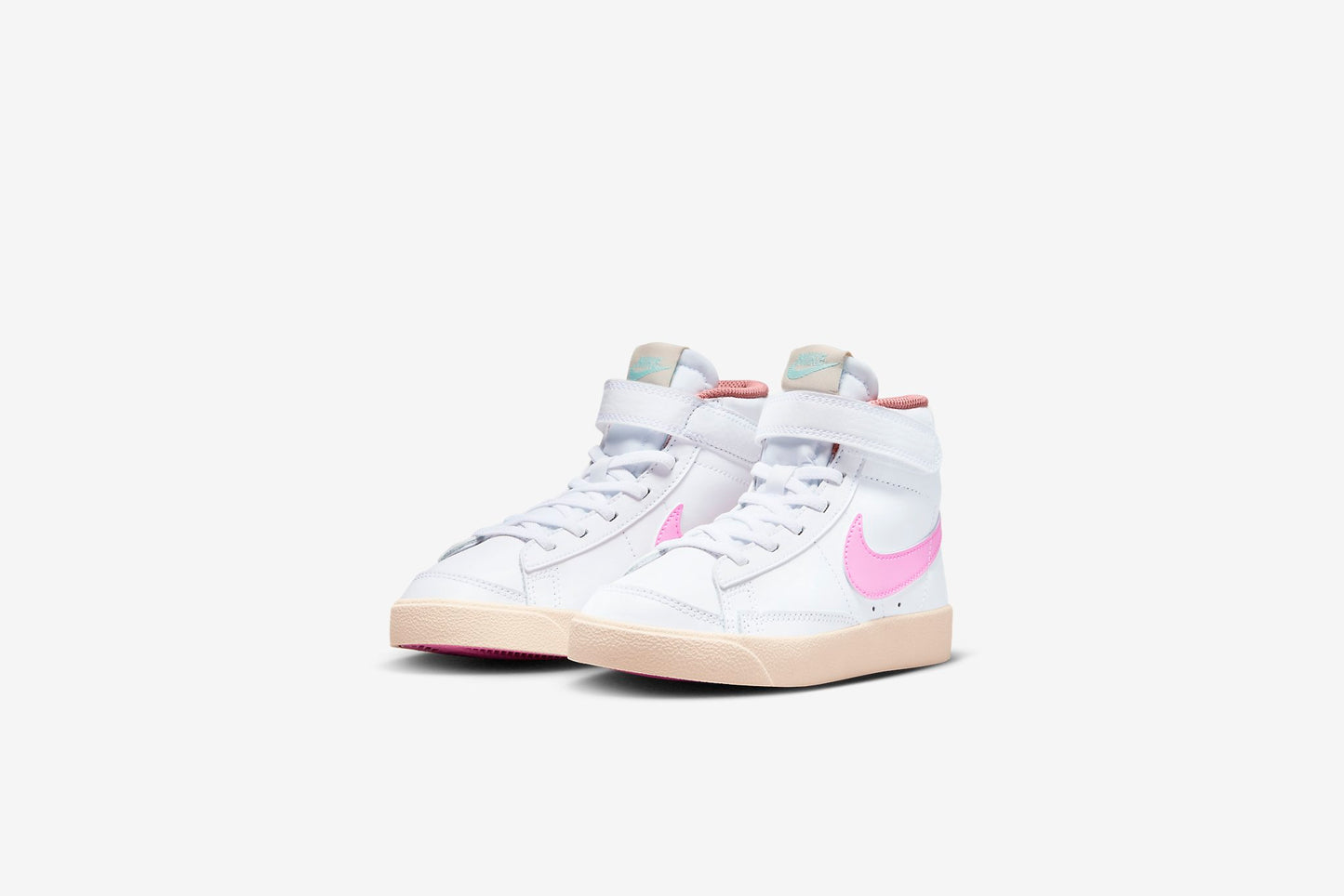 Nike "Blazer Mid '77 SE" PS - White / Pink Spell - Guava Ice
