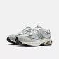 New Balance "2010 Lace" Grade School - Grey / Grey
