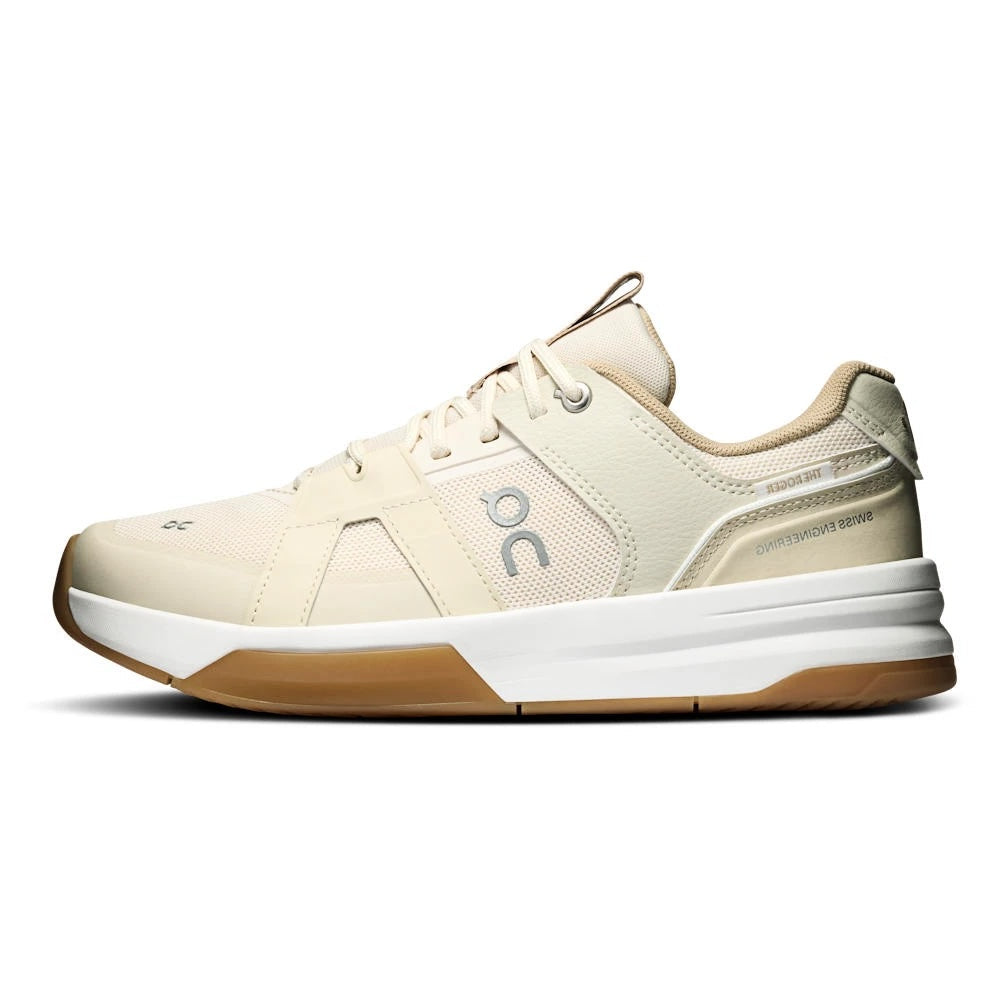 On "The Roger Clubhouse Pro 2" Womens - Grain / Dew