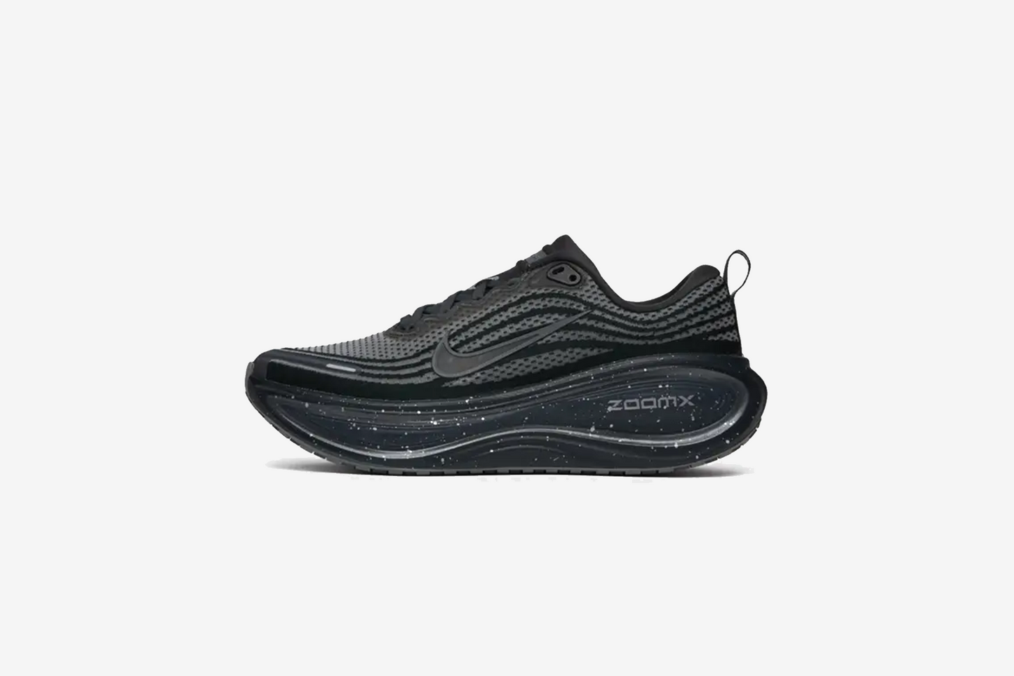 お買い得 1.6万購入2025年最新 NIKE Vomero ボメロ BLACK 2025年 8/7 発売予定】NIKE VOMERO PLUS “Black/Metallic Dark