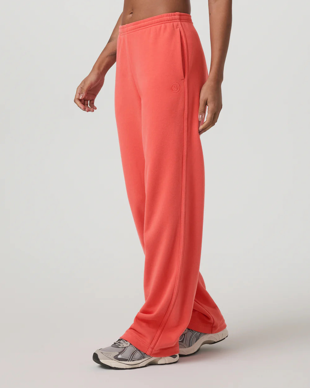 Vuori "Sedona Straight Leg Sweatpant" Womens - Bright Coral