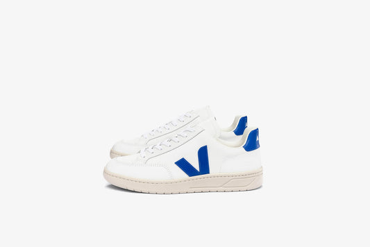 Veja "V-12 Leather " M - Extra White / Paros Blue