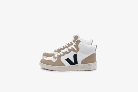 Veja "V-15 Chromefree Leather" M - Extra White / Sahara / Nautico