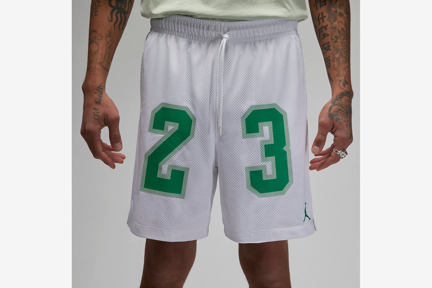 Jordan "23 Graphic Mesh Shorts" M - White / Green