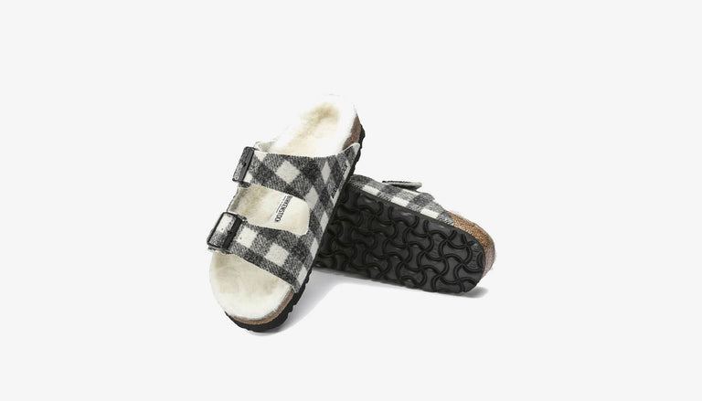 Birkenstock Arizona Rivet Plaid White Narrow Fit Men’s Szs 39/US 6 and 40/US 7 Birkenstock Arizona Rivet Plaid White Narrow Fit Women main image 4